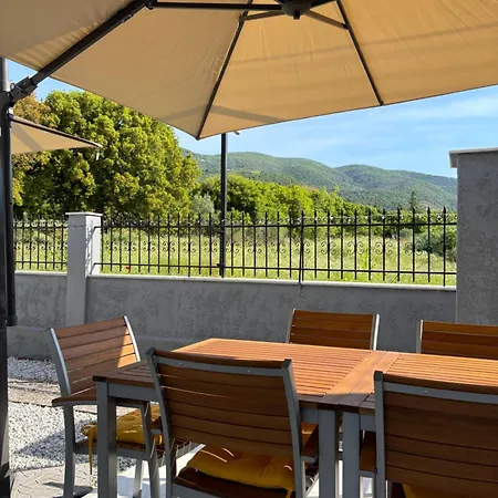 Vila Amore بيت للعطل أسبروبالتا